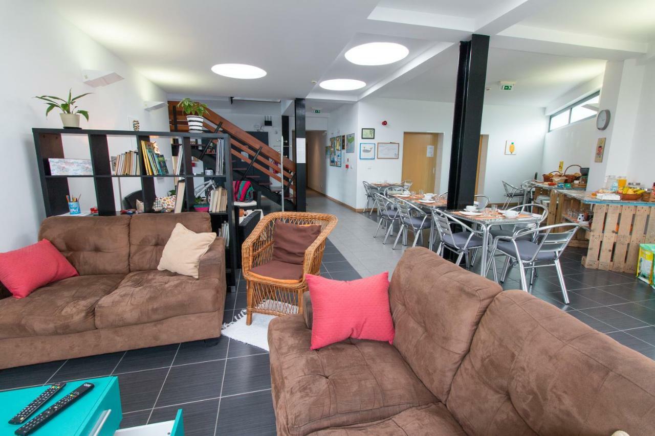 Change The World Hostels - Acores - Ponta Delgada Zewnętrze zdjęcie